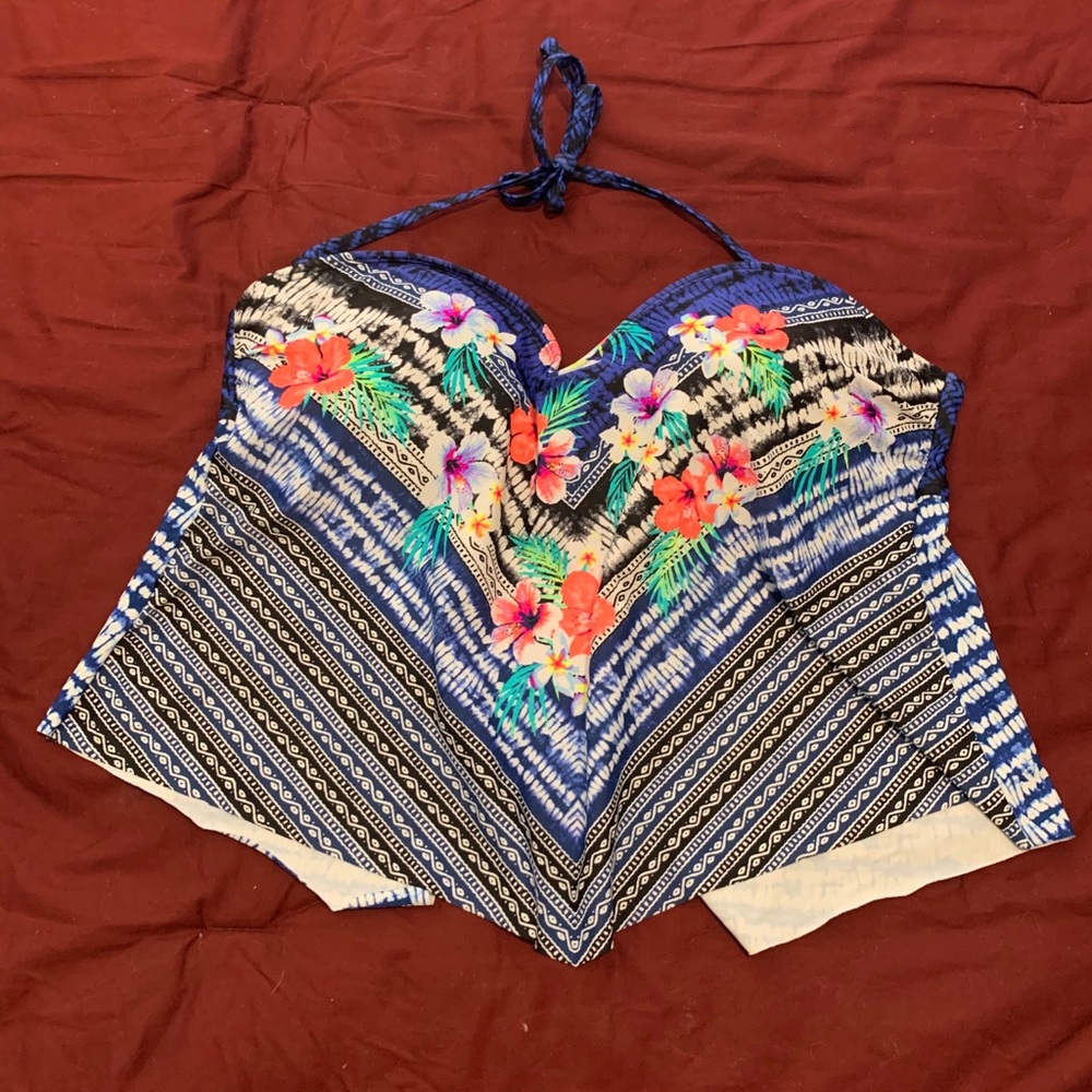 Blue & white floral tankini top